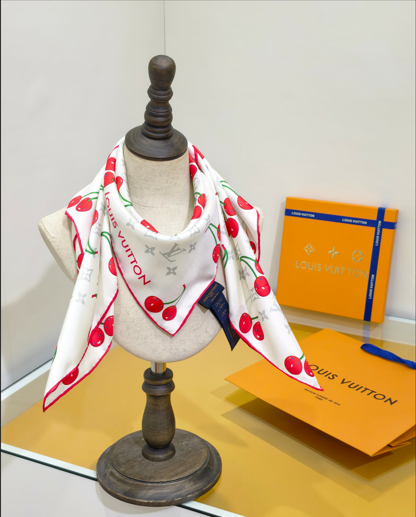 Timeless Silk Scarf: Versatile Elegance for Every Fashion Lover