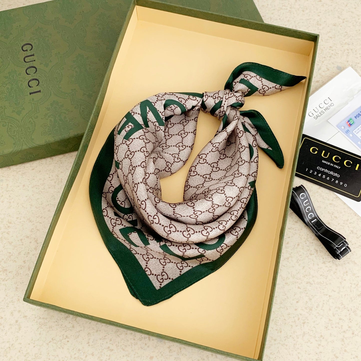 Your New Fave Accessory: Versatile Silk Scarves for Effortless Fashion