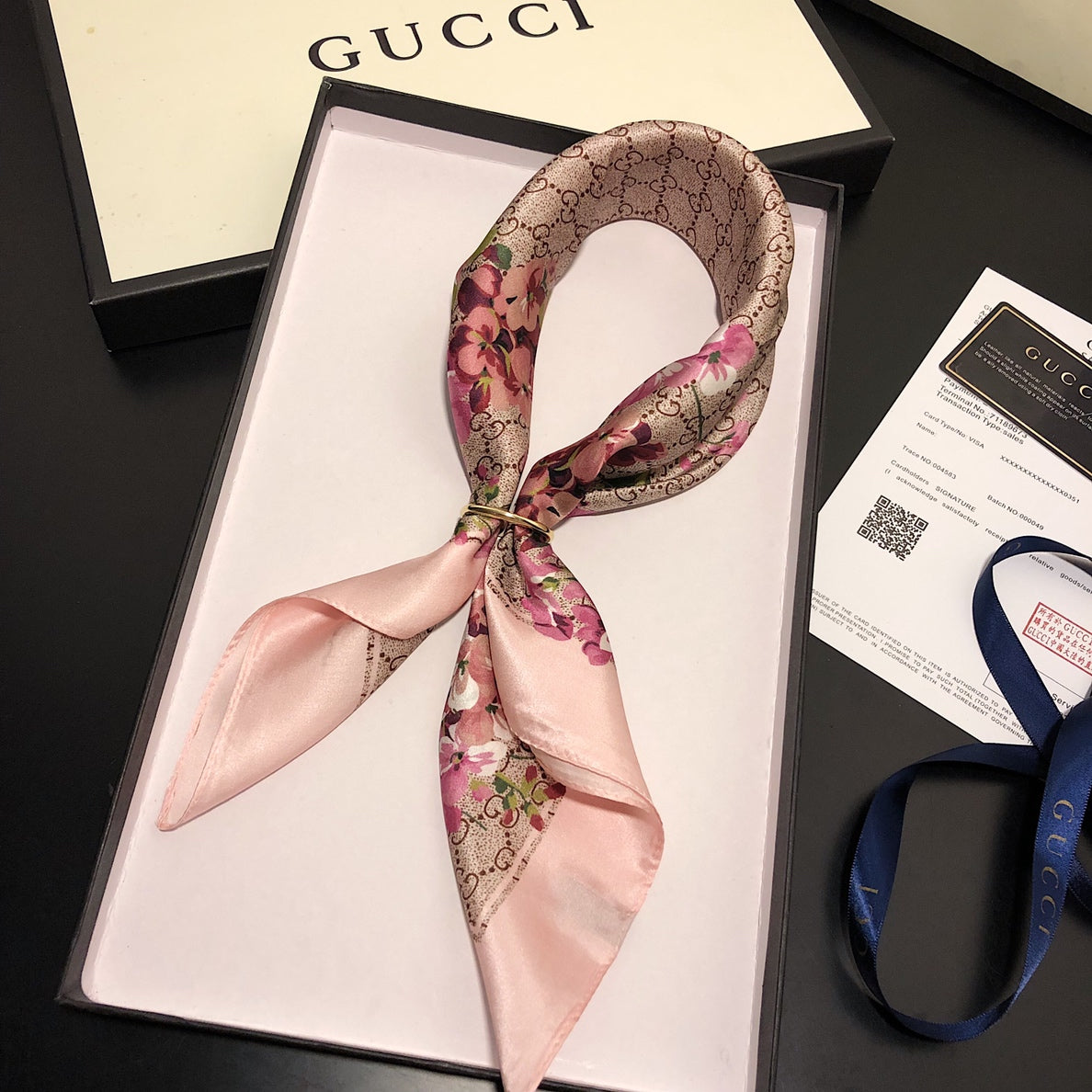 On-Trend & Adaptable: High-Quality Silk Scarf to Elevate Casual & Formal Looks