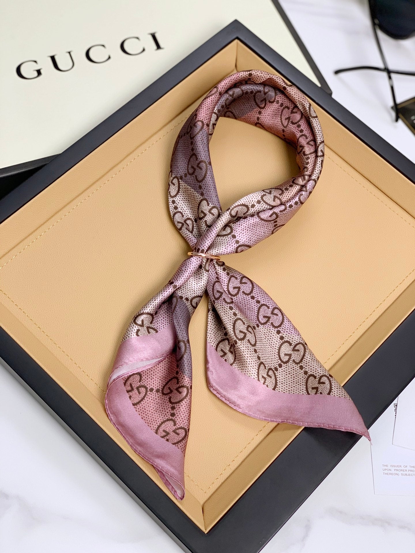 Blend Comfort & Style: Lightweight Silk Scarves That Go With
