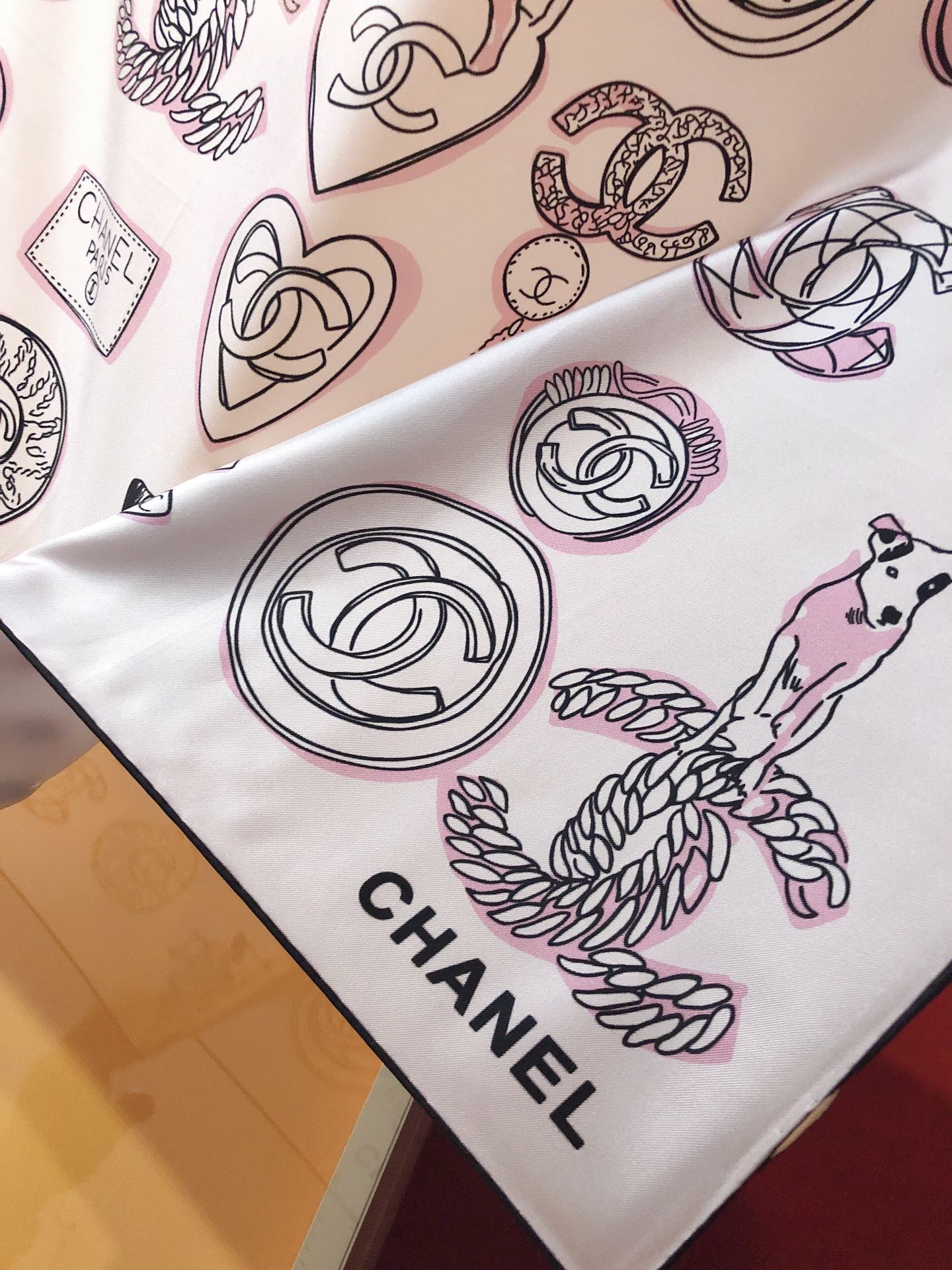 From Office to Weekend: Stylish Silk Scarf That Blends with Every Outfit