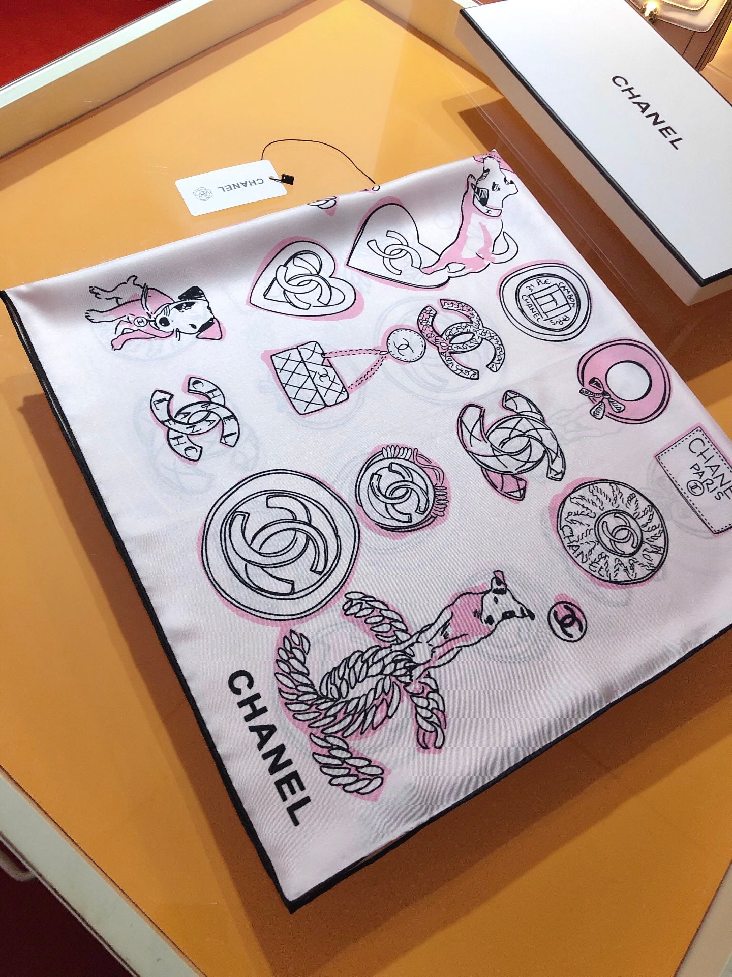 From Office to Weekend: Stylish Silk Scarf That Blends with Every Outfit