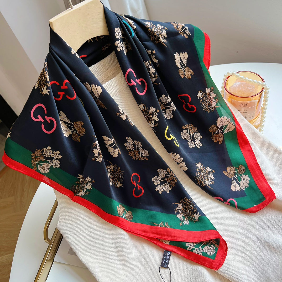 Mix, Match, Shine: Fashion-Forward Silk Scarf for Endless Outfit Possibilities