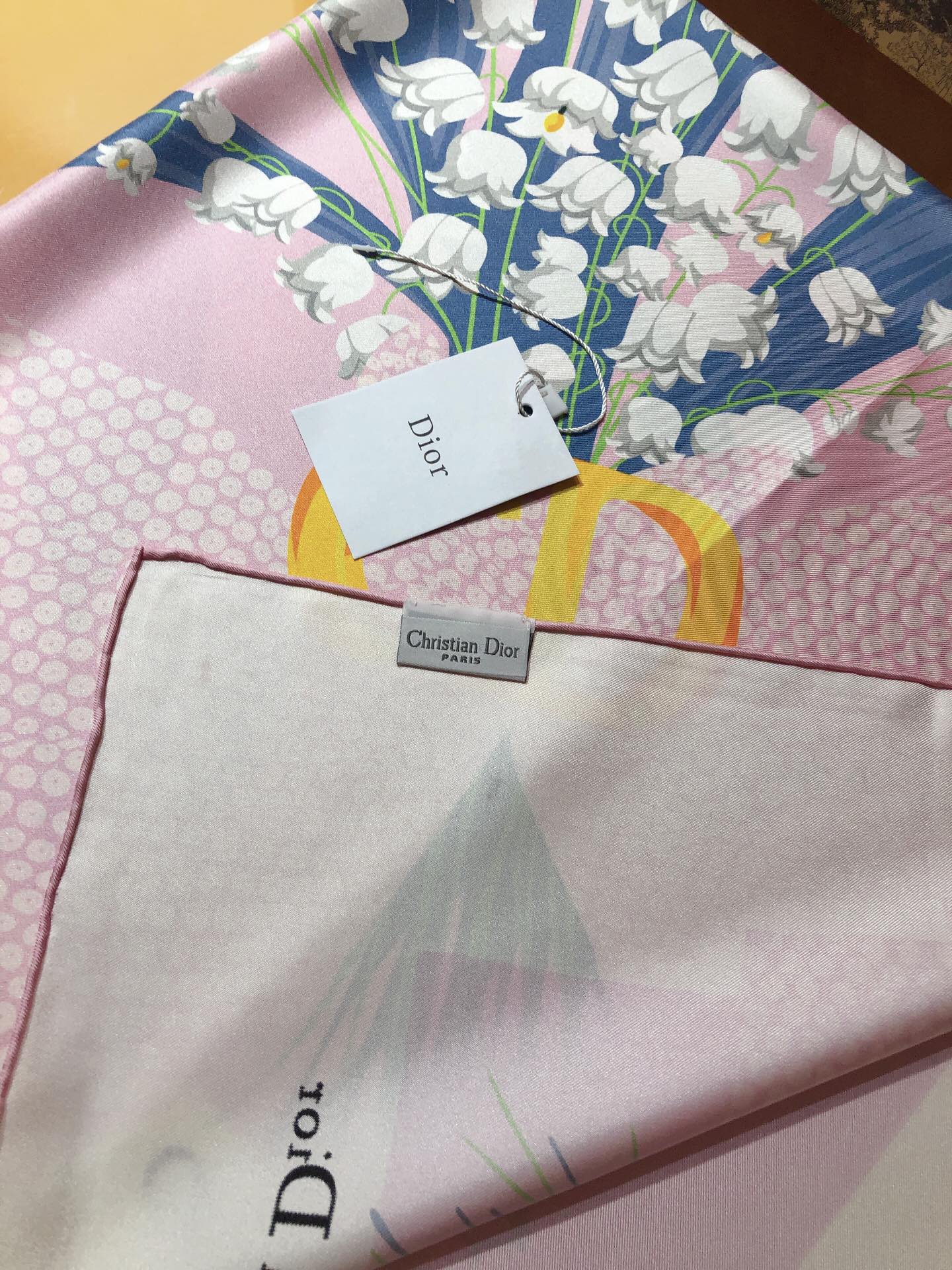 Effortless Style Boost: Multi-Way Fashion Silk Scarf for Daily & Special Occasions