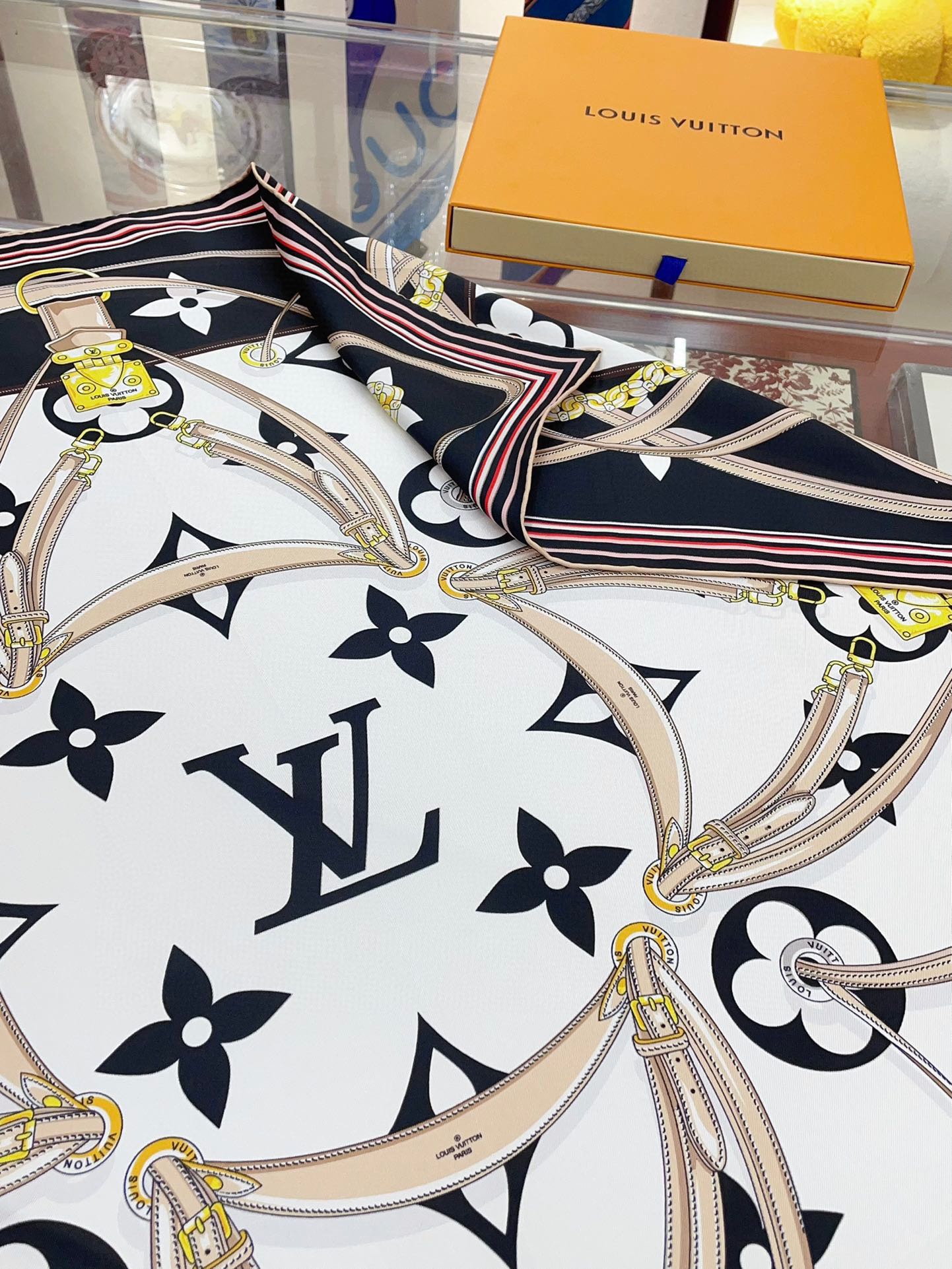 Wardrobe Essential: Lightweight Trendy Silk Scarf That Matches All Your Outfits