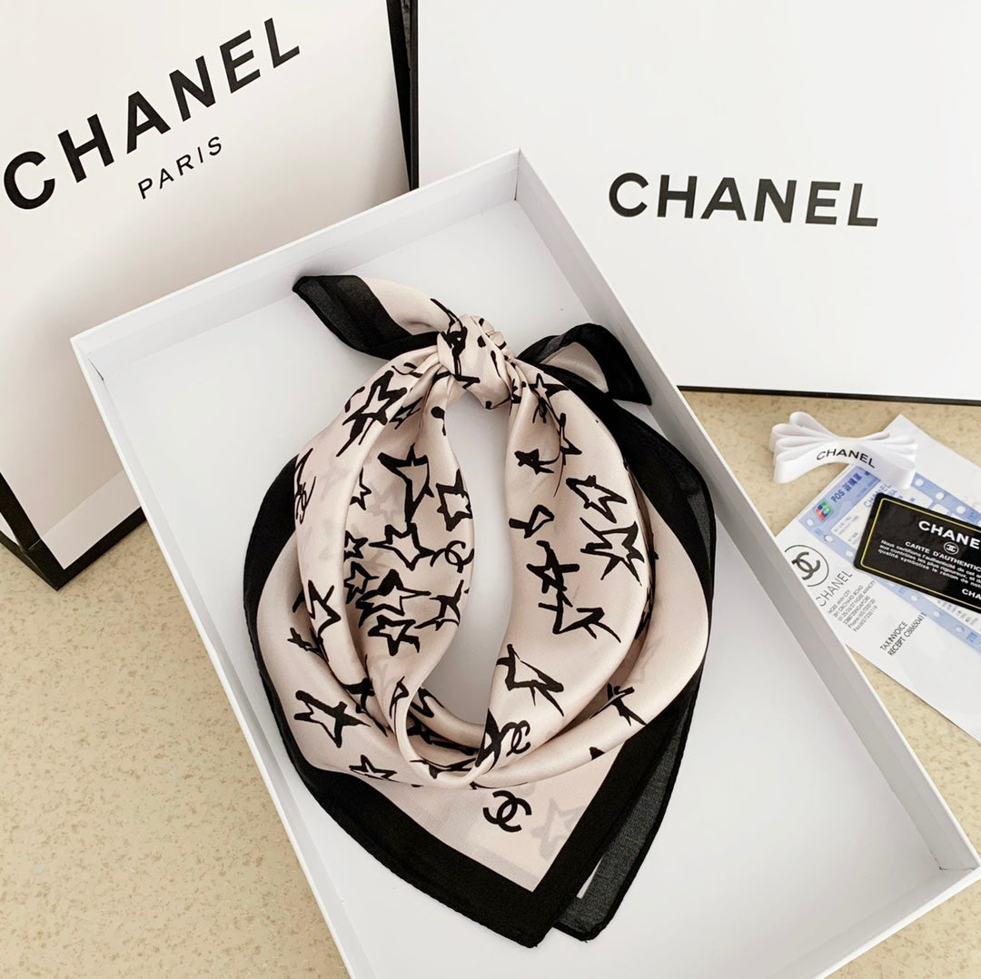 Seasonless Style: Wearable Silk Scarves for Spring, Summer, Fall & Winter