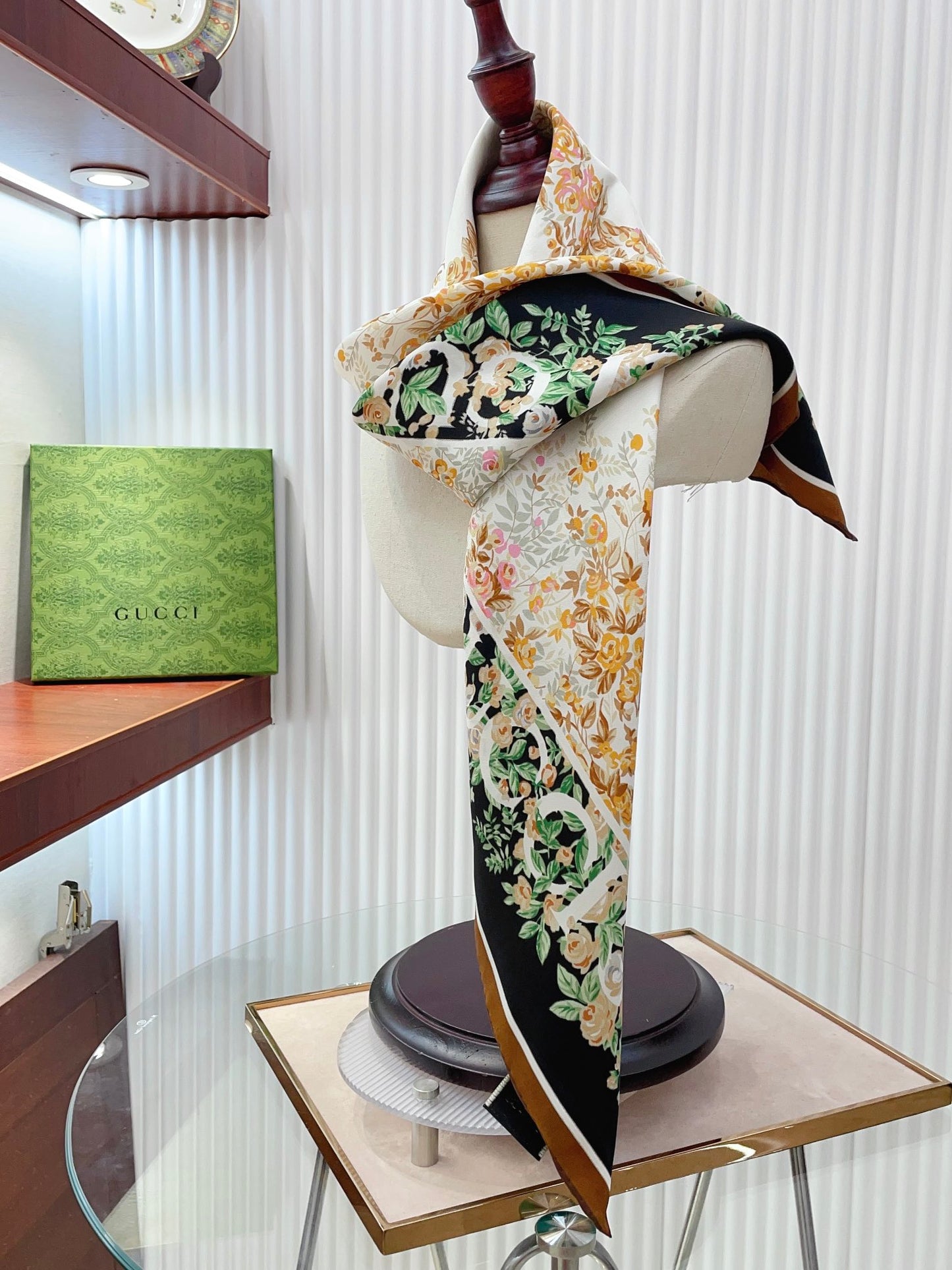 Go-To Versatile Silk Scarf: Effortless Chic for Any Outfit, Any Day