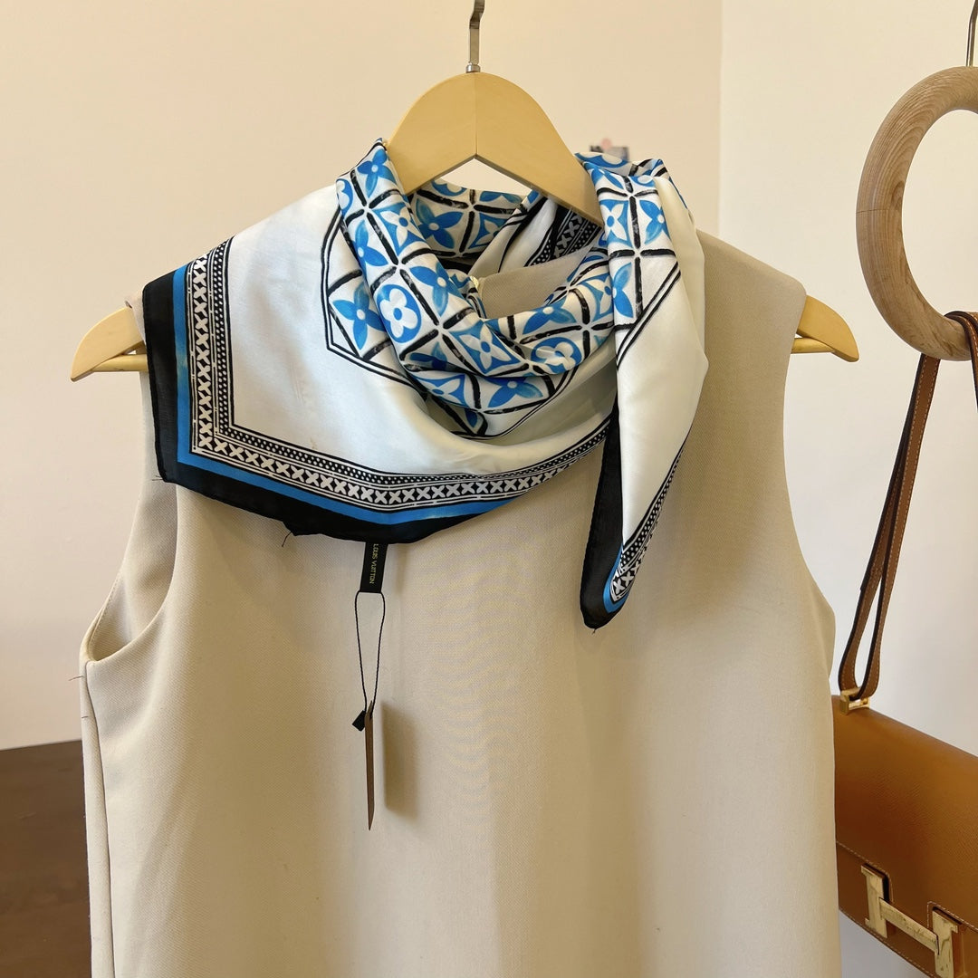 Timeless Charm: Easy-Match Silk Scarves for Everyday Elegance
