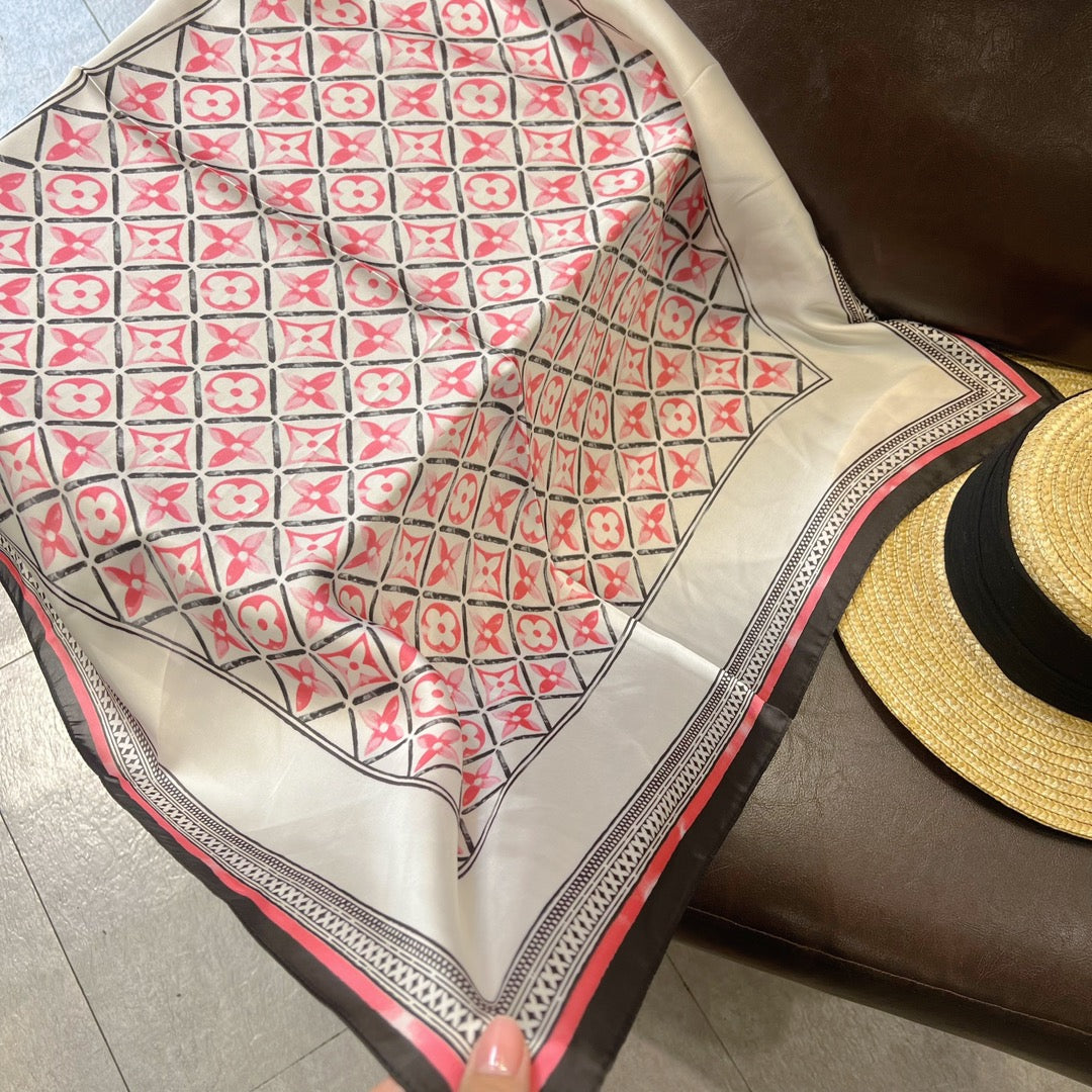 Timeless Charm: Easy-Match Silk Scarves for Everyday Elegance