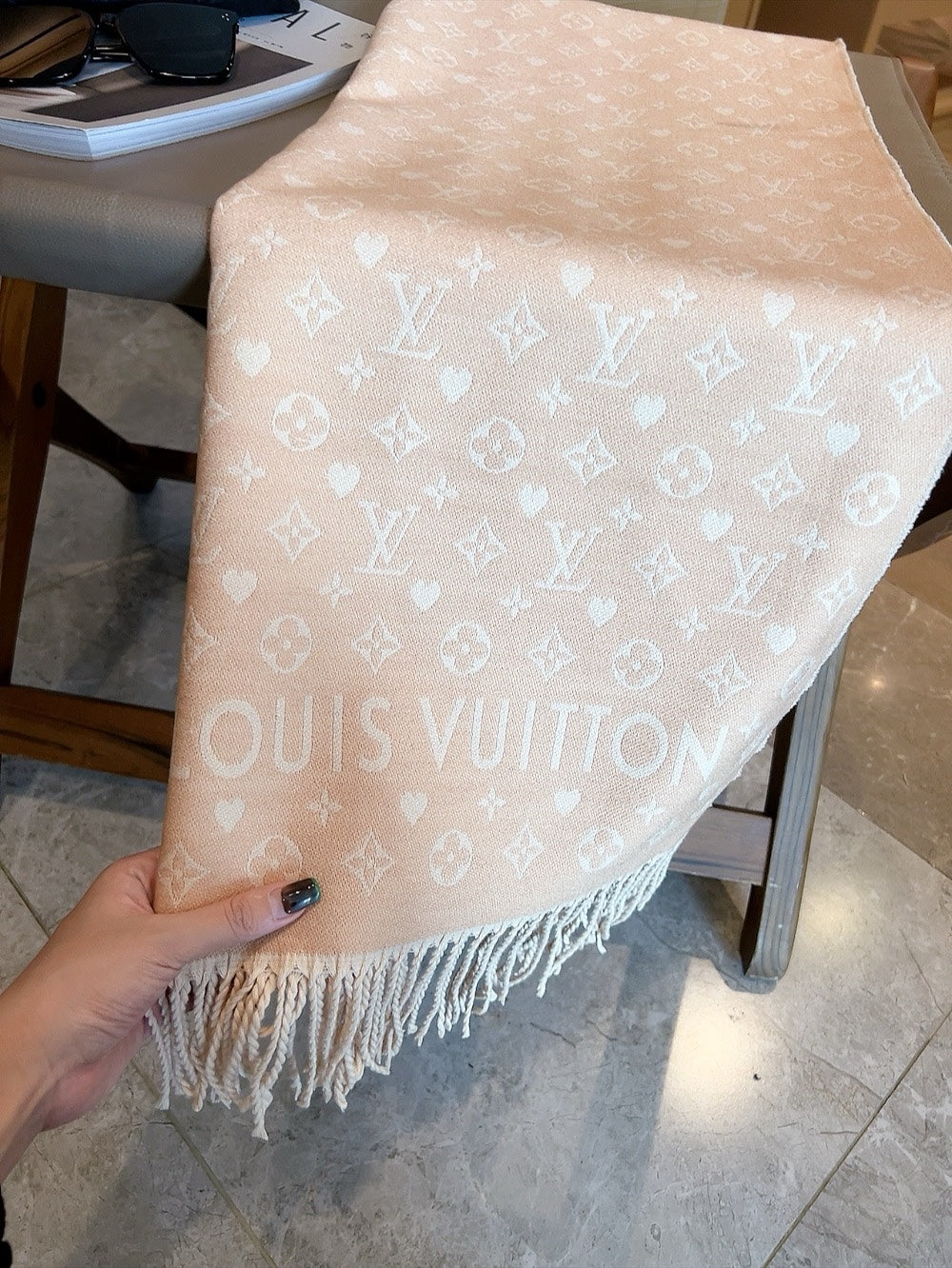 Fringed Cashmere Scarf: Classic Detailing to Enhance Any Coat or Sweater