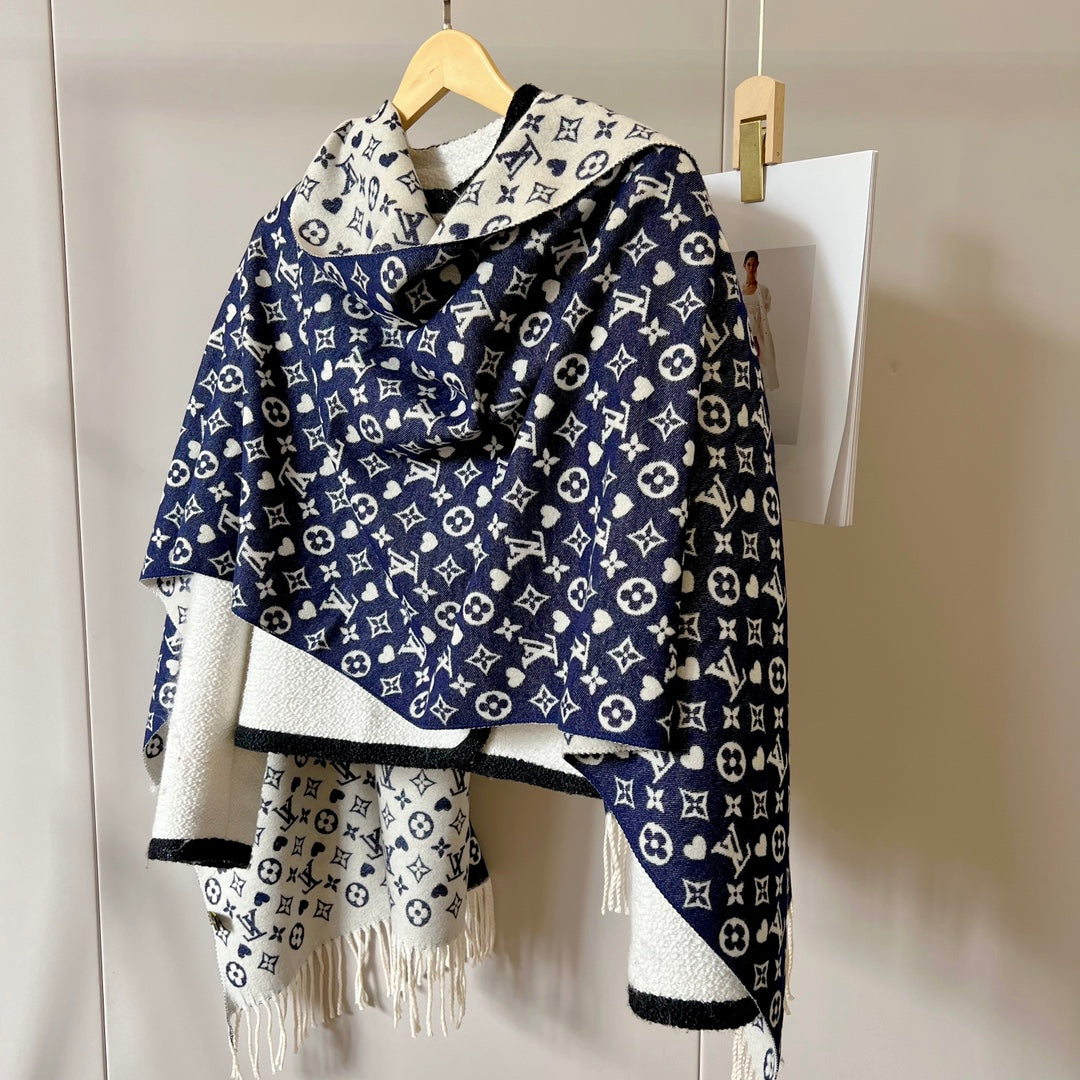 Premium Cashmere Scarf – Ultra-Soft, Warm & Timeless Style for All Seasons