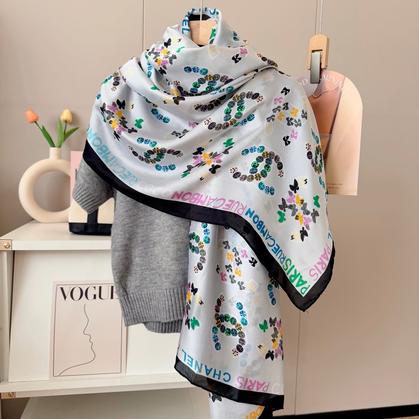 Trendy Oversized Silk Scarf: Versatile Style Essential for Every Outfit