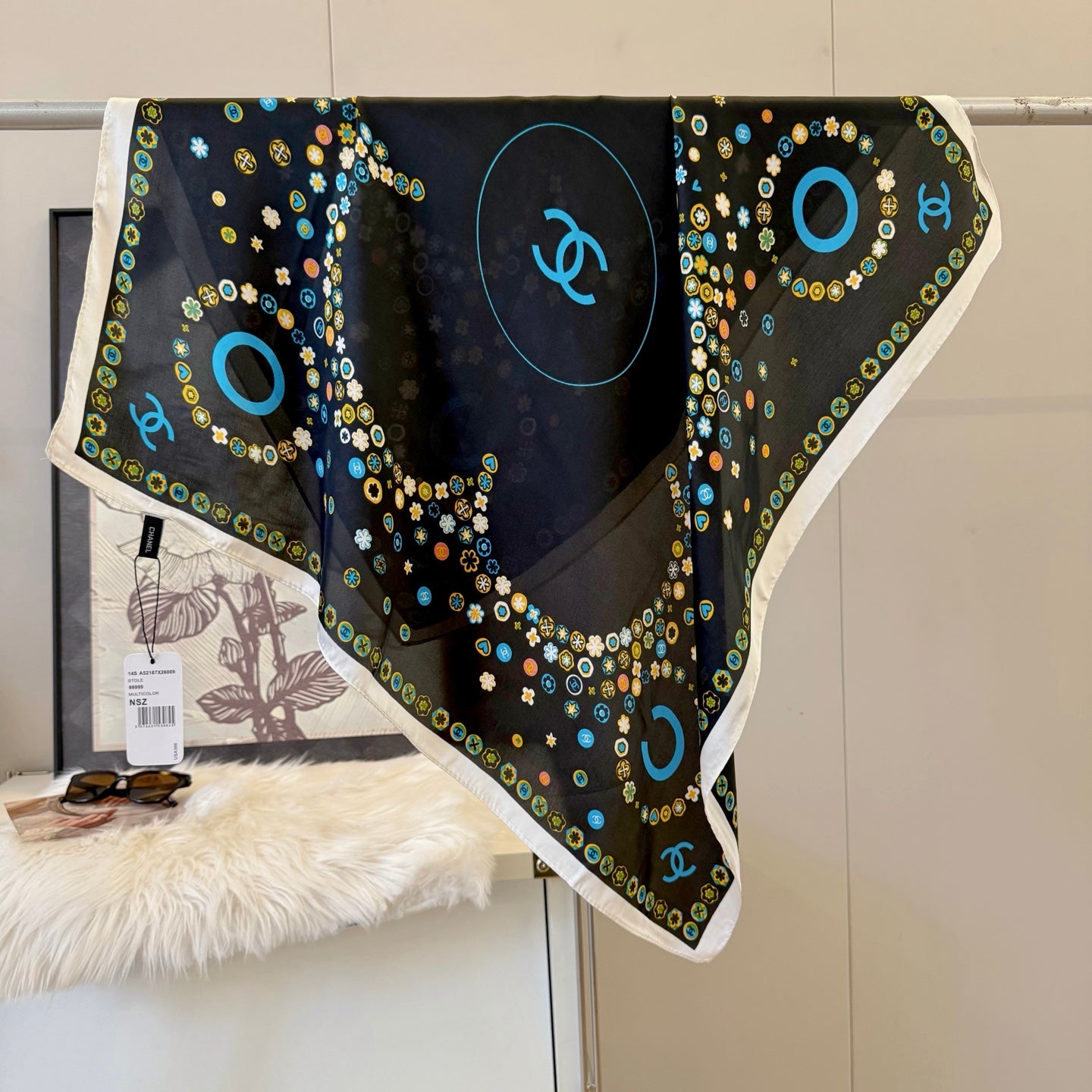 Chic in Seconds: Easy-to-Style Silk Scarves for Busy Fashionistas