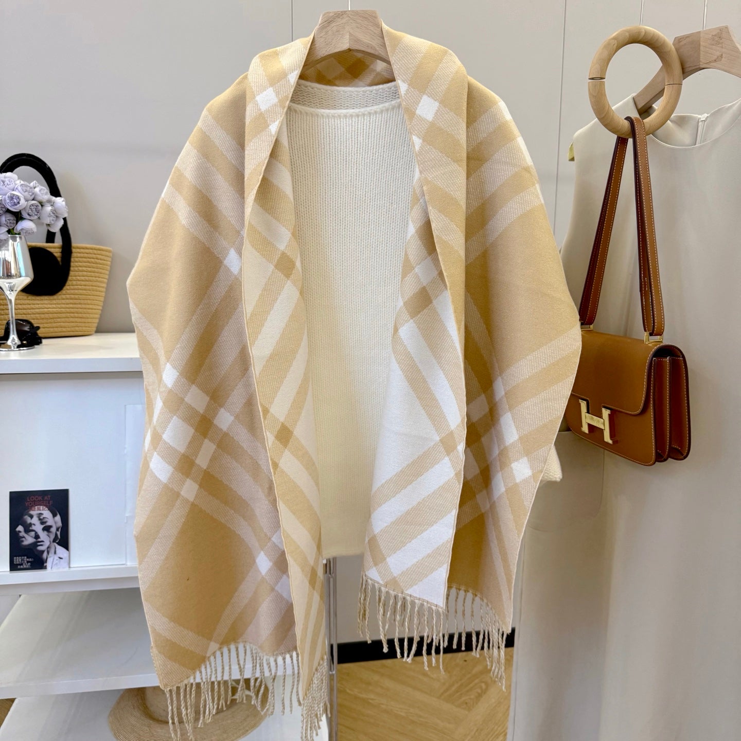 Soft Cashmere Scarf for – Classic Solid Colors to Elevate Any Outfit
