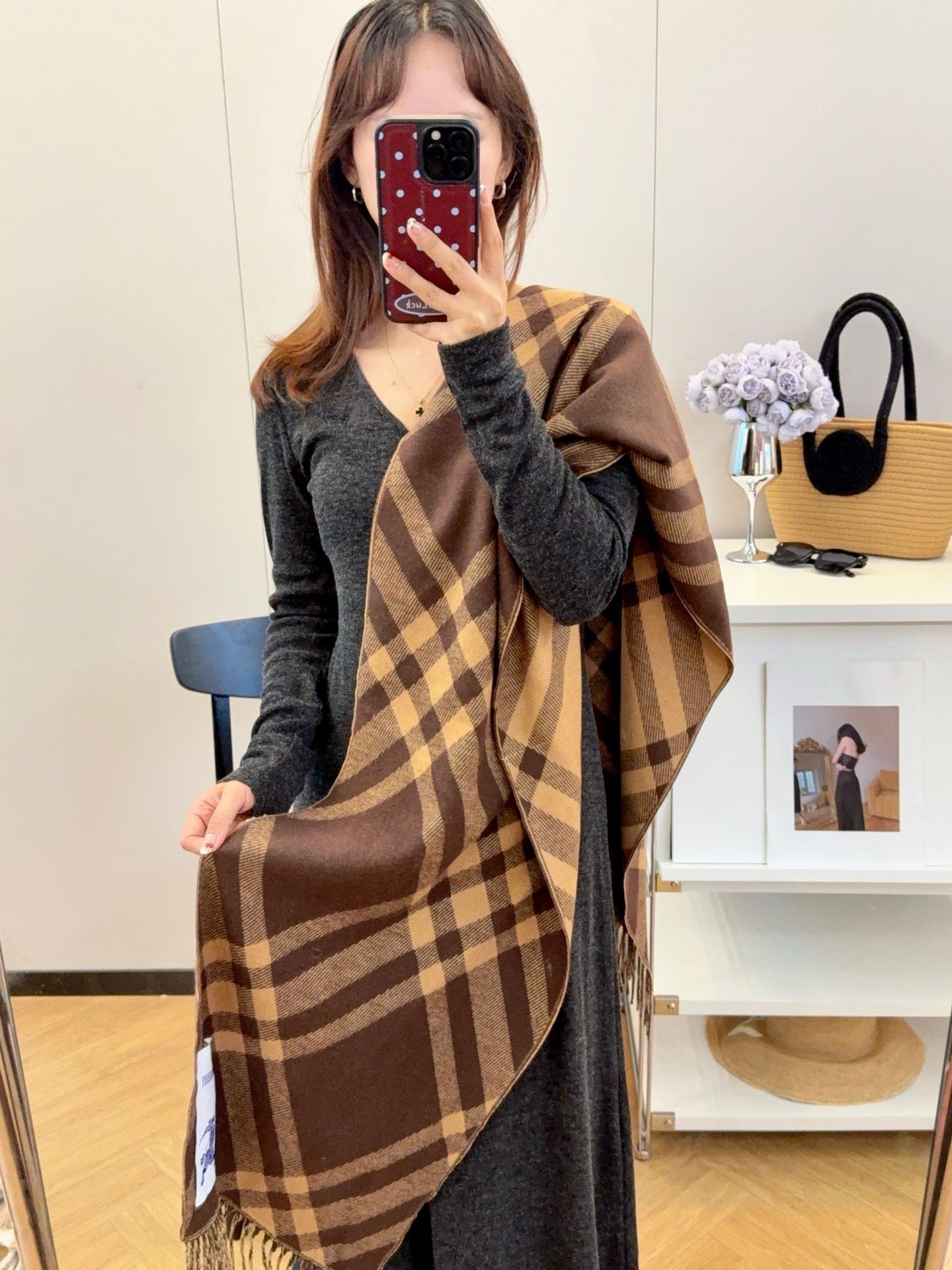 Soft Cashmere Scarf for – Classic Solid Colors to Elevate Any Outfit