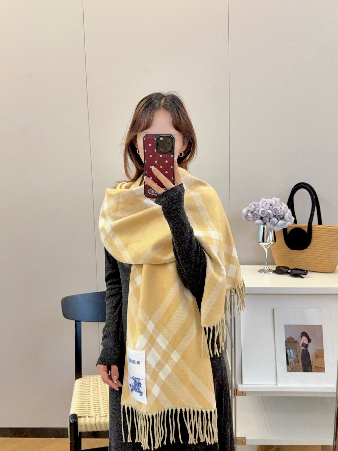 Soft Cashmere Scarf for – Classic Solid Colors to Elevate Any Outfit