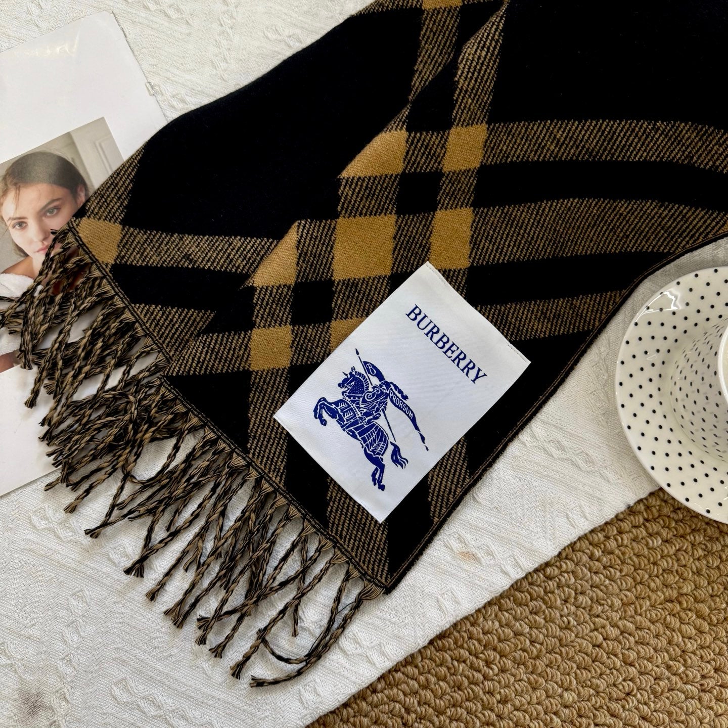 Soft Cashmere Scarf for – Classic Solid Colors to Elevate Any Outfit