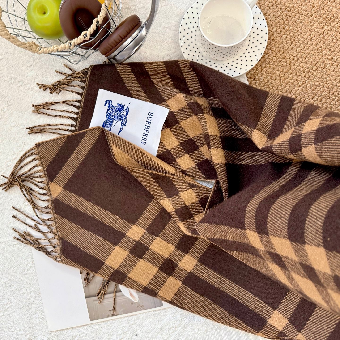 Soft Cashmere Scarf for – Classic Solid Colors to Elevate Any Outfit