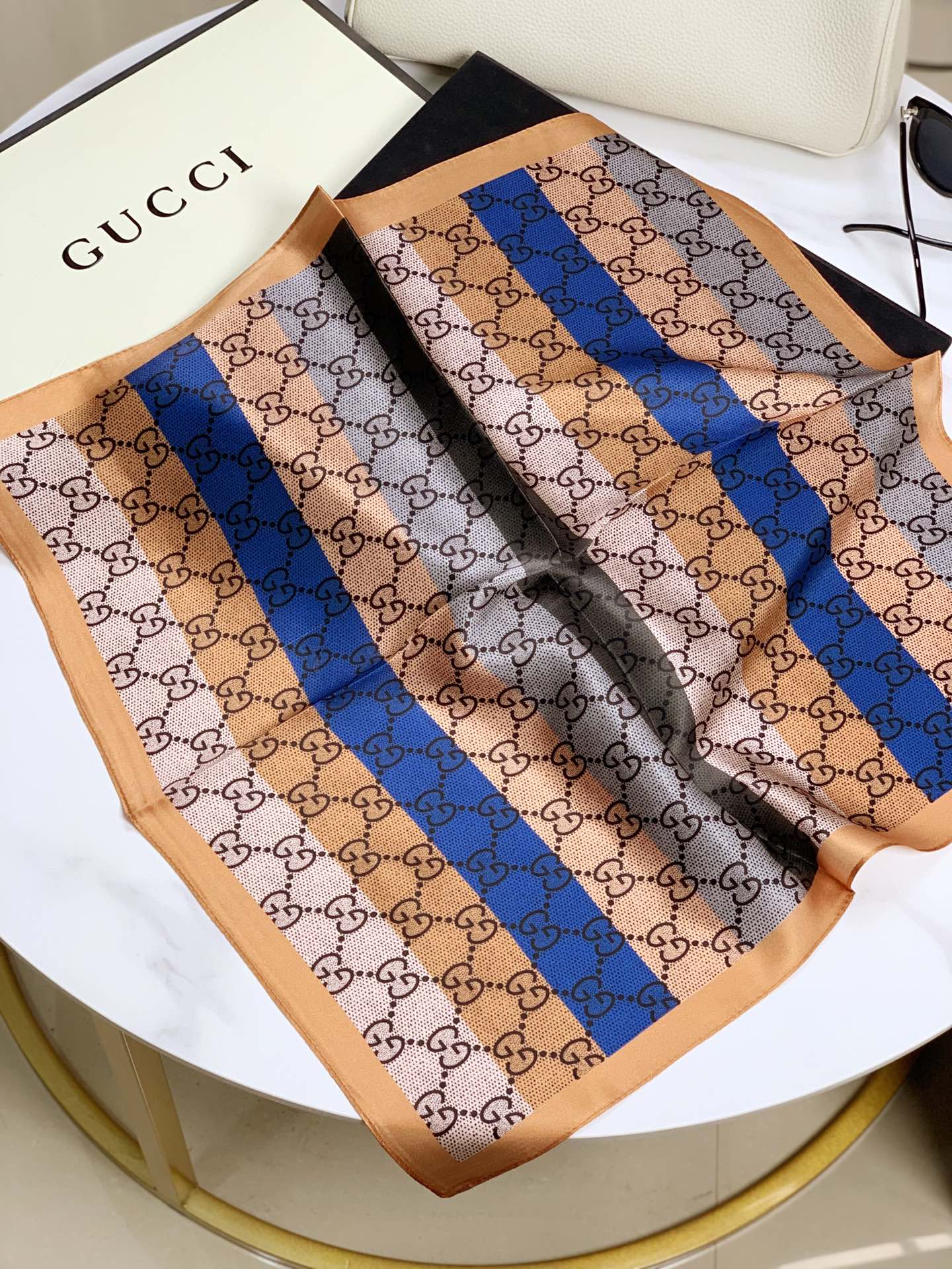 Blend Comfort & Style: Lightweight Silk Scarves That Go With