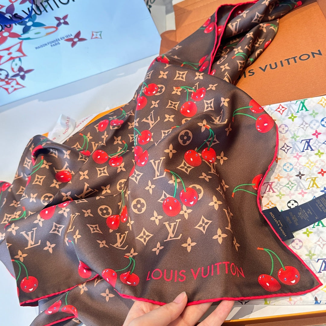 Timeless Versatile Silk Scarf: Elevate Any Outfit in Seconds