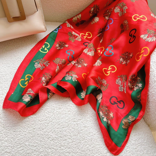 Mix, Match, Shine: Fashion-Forward Silk Scarf for Endless Outfit Possibilities