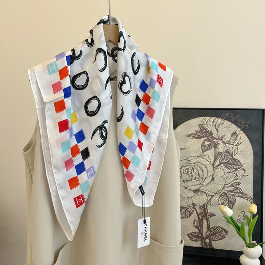 Elevate Your Style: Versatile Silk Scarves in Classic & Modern Prints