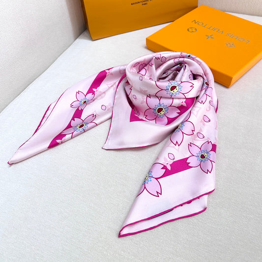 Daily Fashion Silk Scarf: Versatile Design for Non-Stop Stylish Days